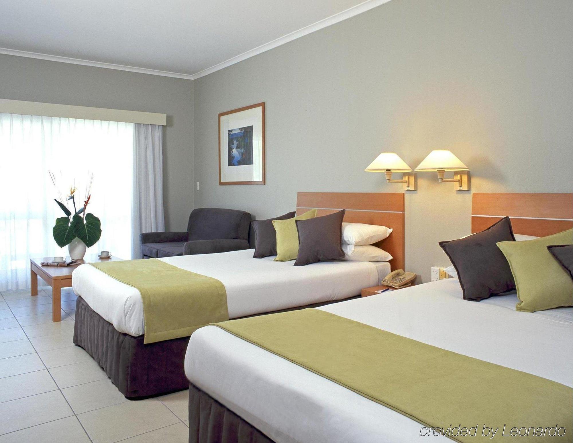 Hotel Grand Chancellor Palm Cove Exterior photo