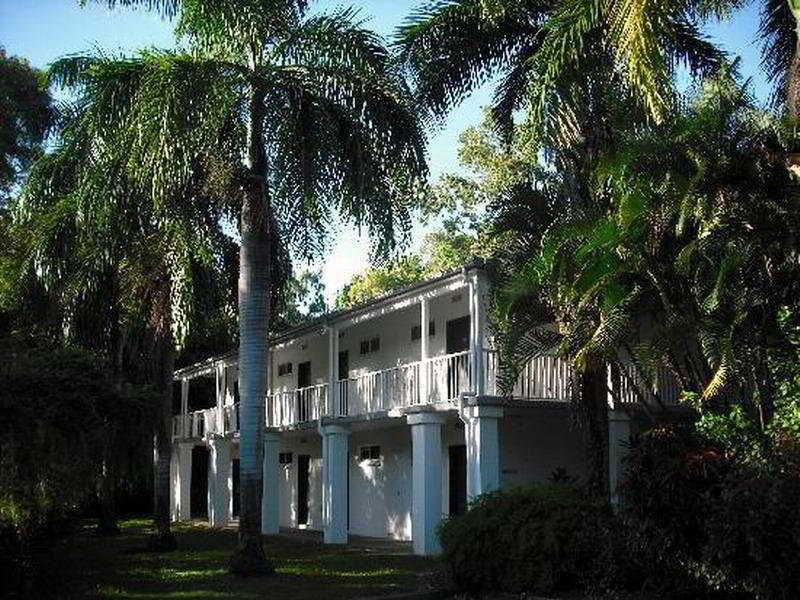 Hotel Grand Chancellor Palm Cove Exterior photo