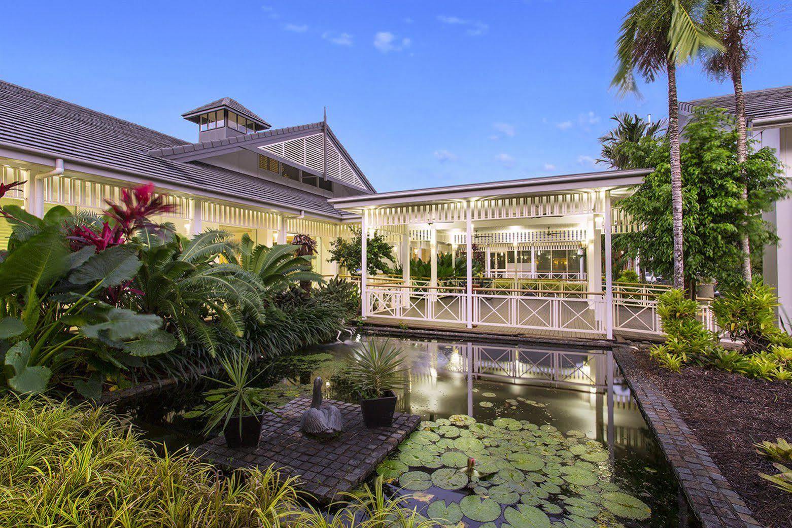 Hotel Grand Chancellor Palm Cove Exterior photo
